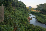 Bán dất Tân Thành Lương Sơn Hòa Bình bám suối view nhìn núi đá siêu đẹp DT 2300m2